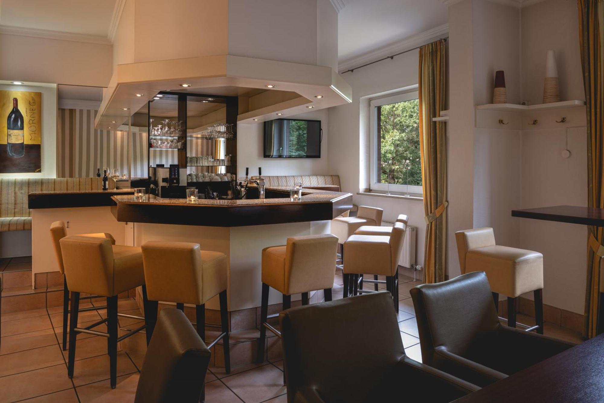 דיסלדורף Hotel Astra מראה חיצוני תמונה